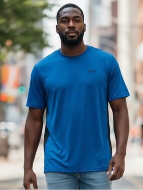 Nike dry fit blu and black shirt size XL